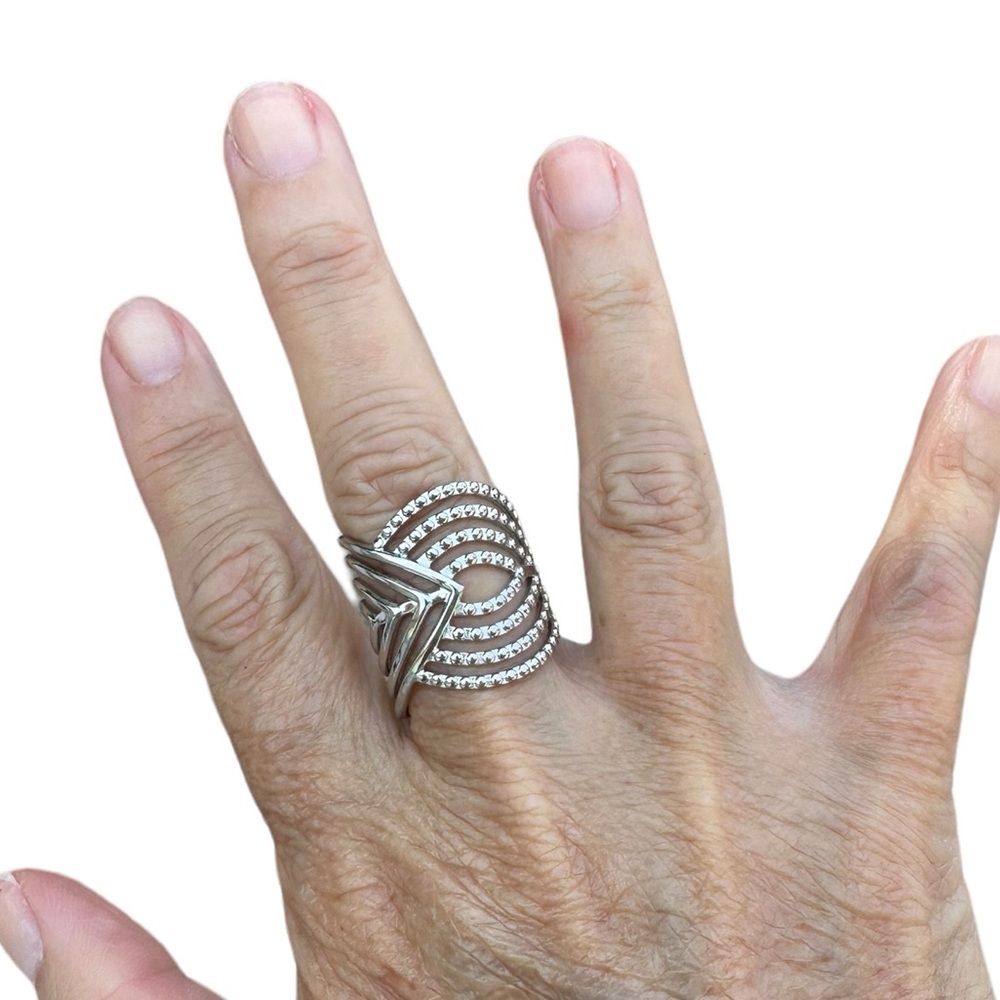 Silver Geometric Textured Design Adjustable Ring - Picture 4 of 8